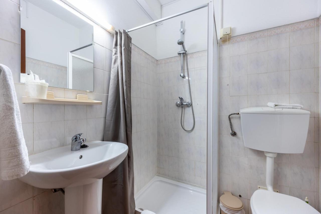 Hotel Residencial Salema Luaran gambar