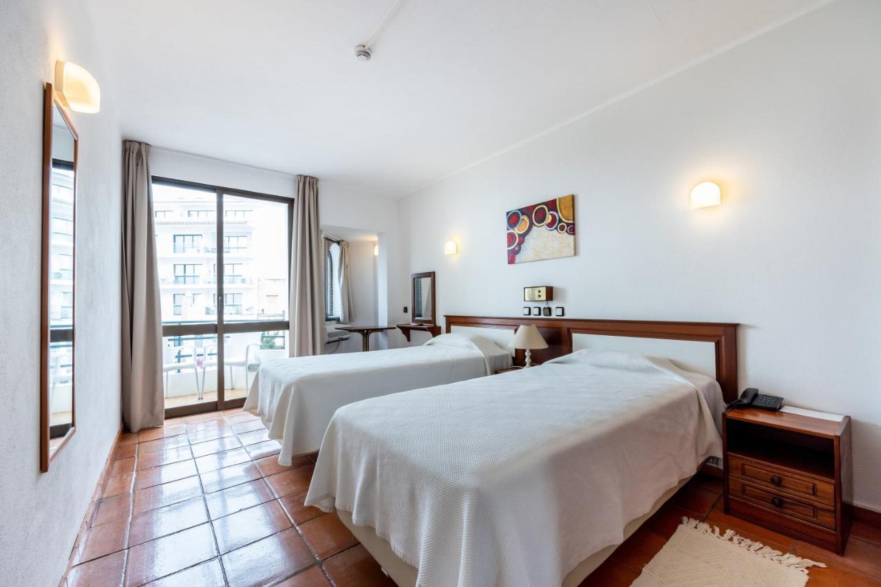 Hotel Residencial Salema Luaran gambar