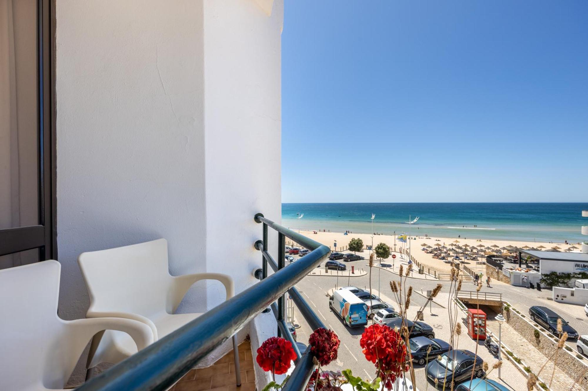 Hotel Residencial Salema Luaran gambar